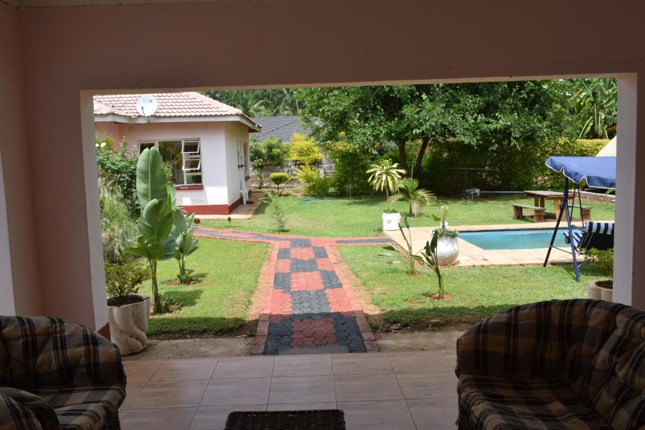 The Crown Inn Guest House Northwood Esterno foto