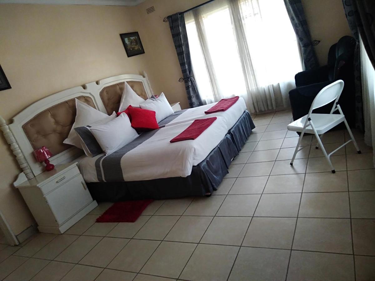 The Crown Inn Guest House Northwood Esterno foto